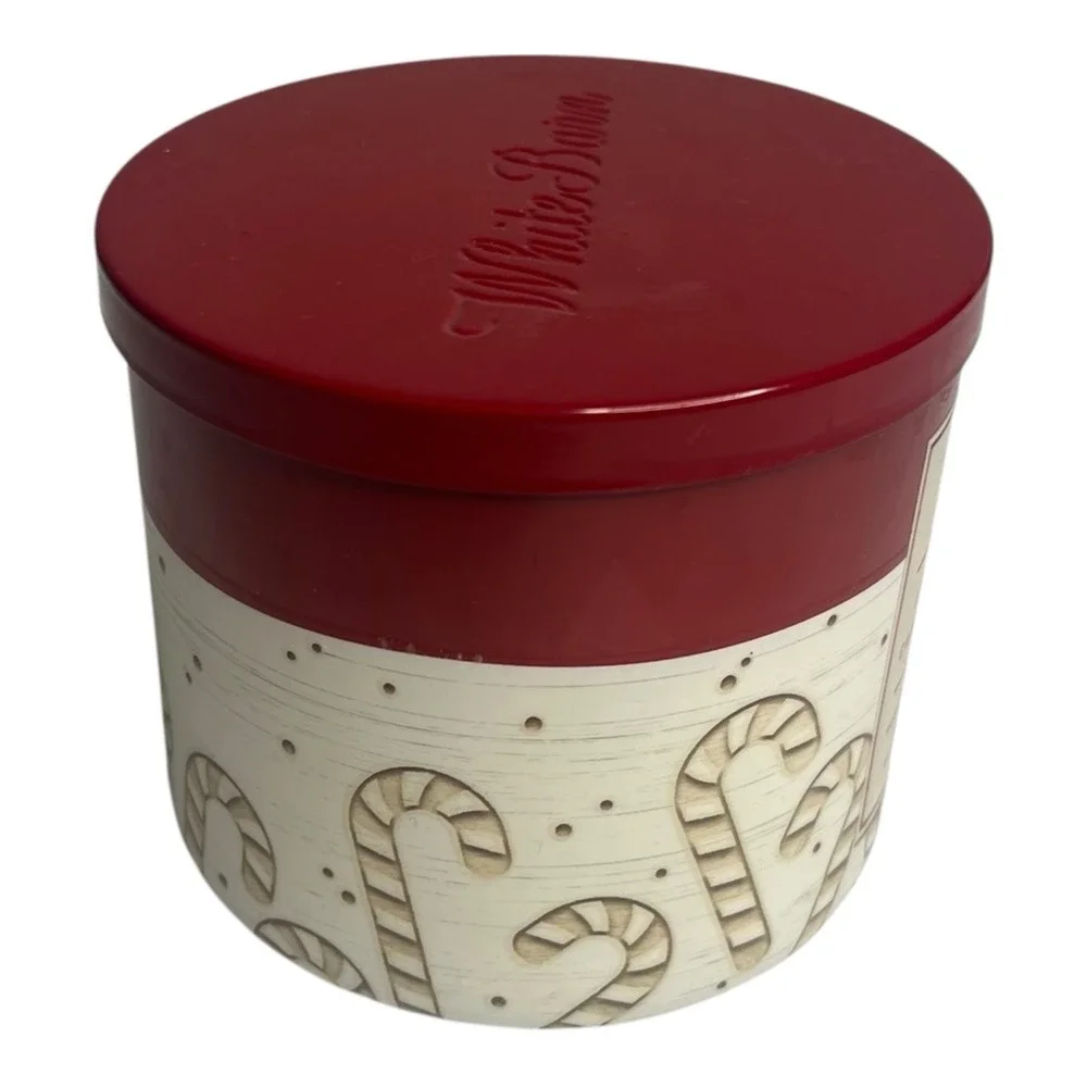 White Barn Bath & Body Works Crushed Candy Cane 3 Wick Scented Candle  14.5 oz